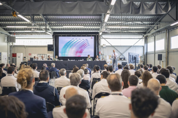 Frecce Tricolori, gave an inspiring talk on building successful teams at Professional Aviation