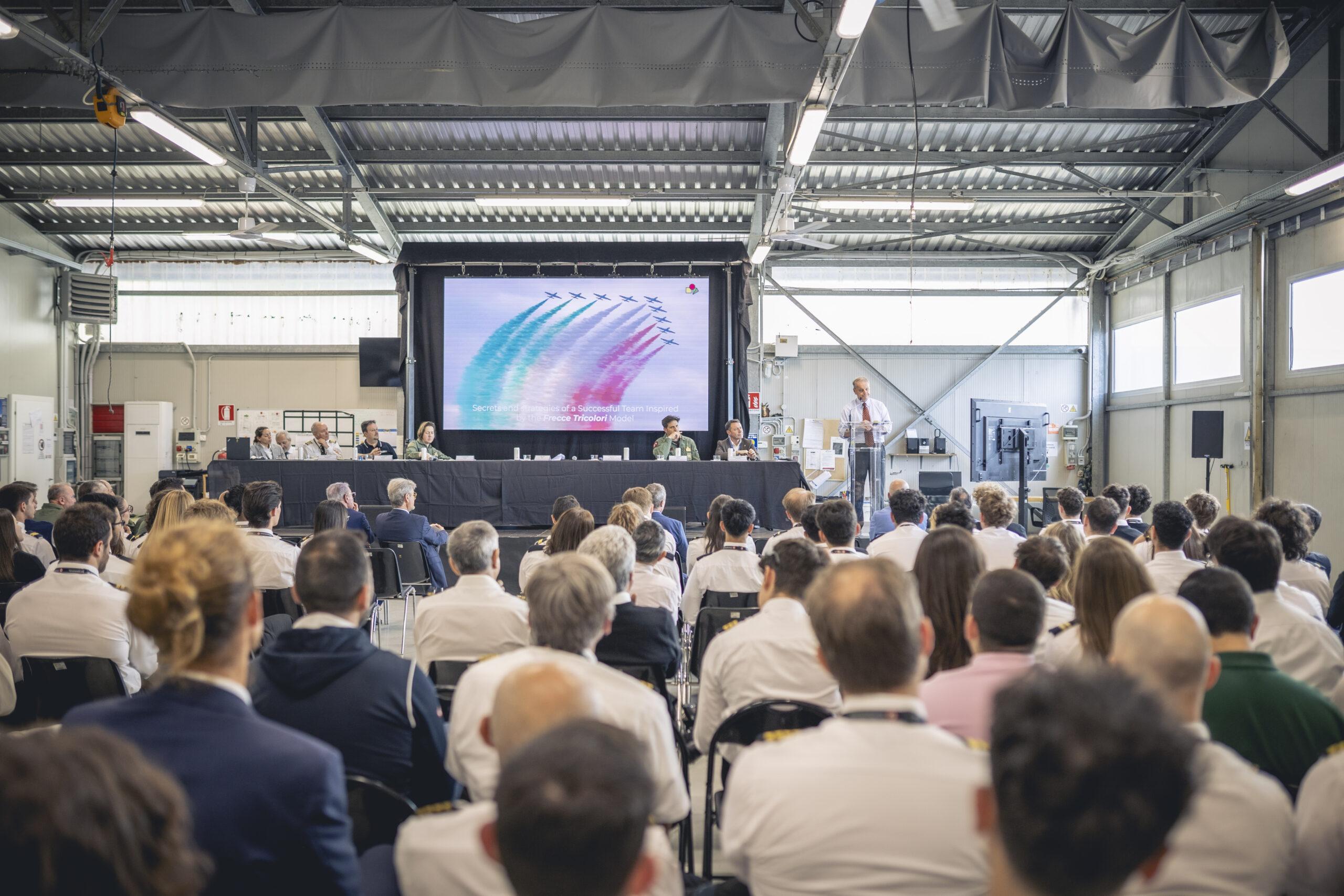 Frecce Tricolori, gave an inspiring talk on building successful teams at Professional Aviation Frecce Tricolori, gave an inspiring talk on building successful teams at Professional Aviation